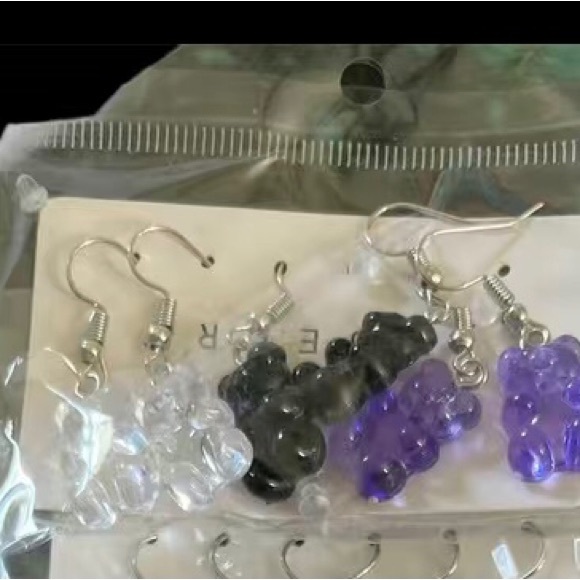 Candy Bear Earrings 🍭🍬 - Picture 2 of 5